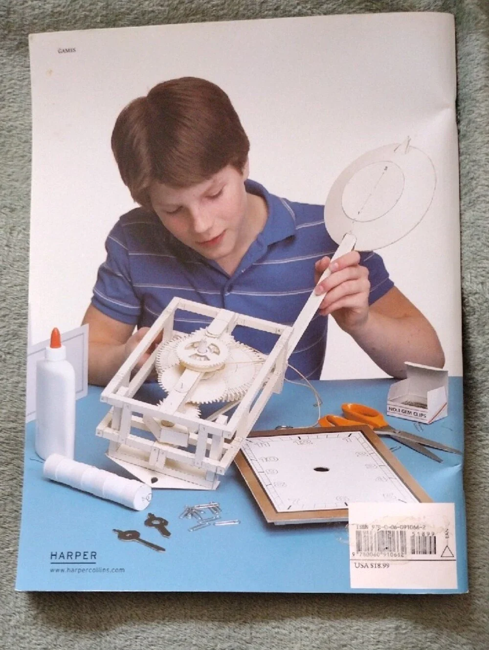 Make Your Own Working Paper Clock Book